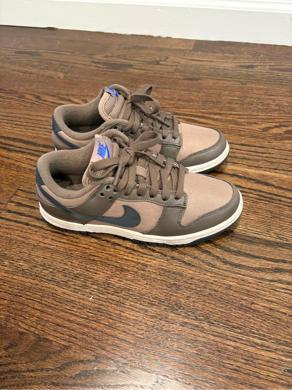 Nike Brown and Dark Blue Women's Sneakers